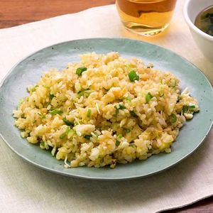 「しらすとねぎのチャーハン」のレシピ動画