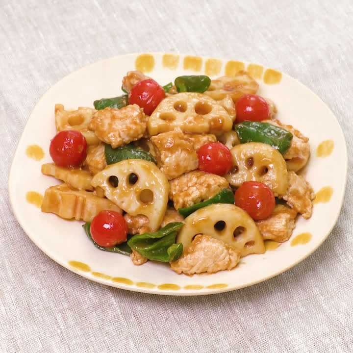 鶏ひき肉とれんこんの甘酢炒め