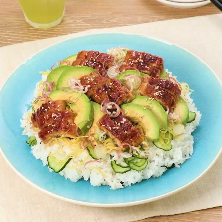 うなぎとアボカドのちらし寿司
