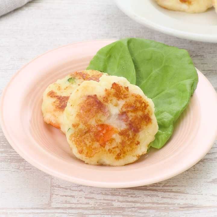 ポテトサラダとはんぺんのもっちり焼き