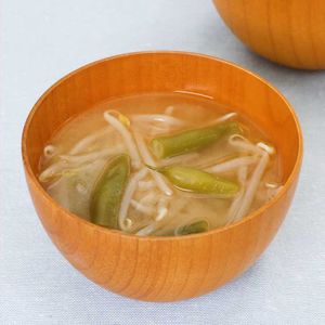 「いんげんともやしの味噌汁」のレシピ動画