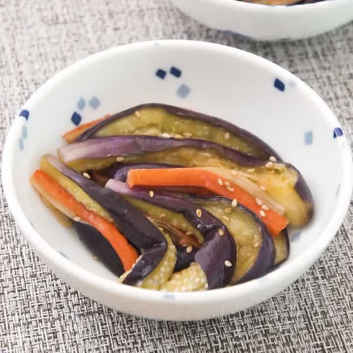 なすとかにかまぼこの中華あえ