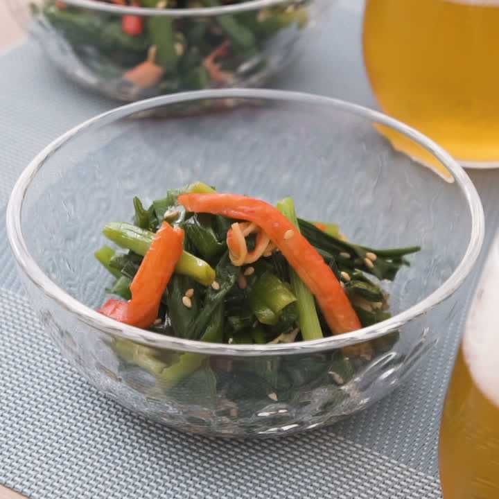 ニラとかにかまぼこの中華あえ