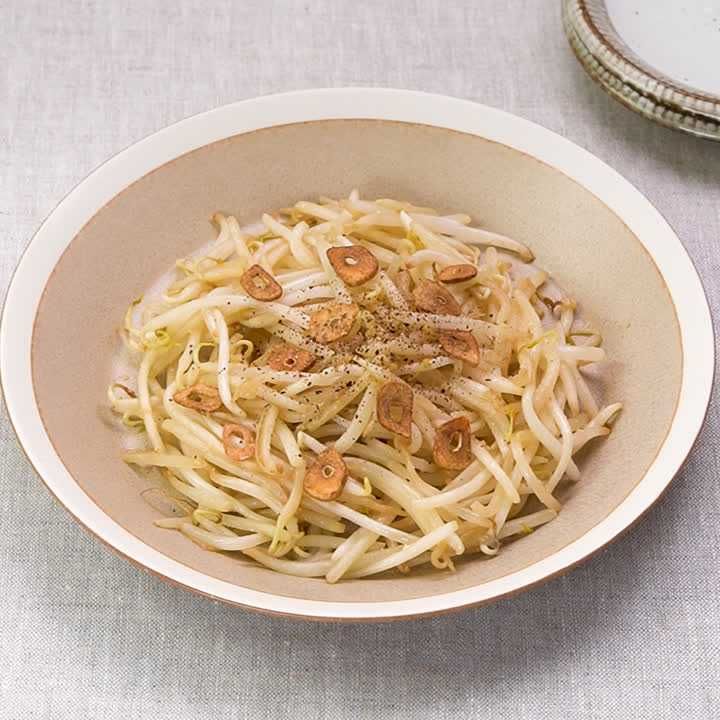 もやしのガーリックみそバタ炒め