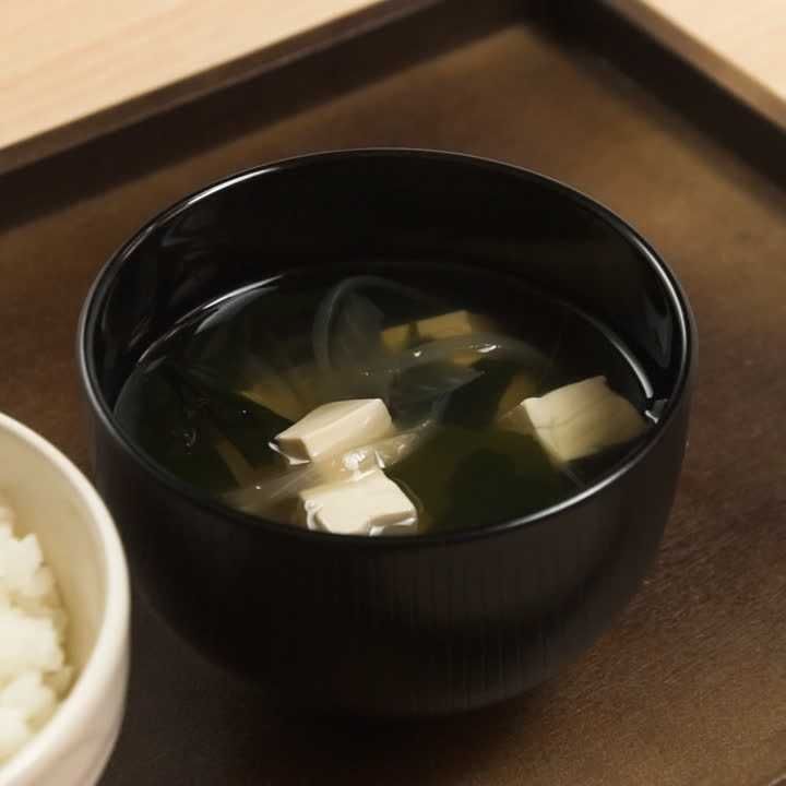 玉ねぎと豆腐のすまし汁