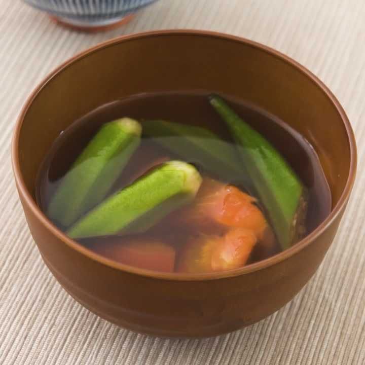トマトとオクラのお吸い物