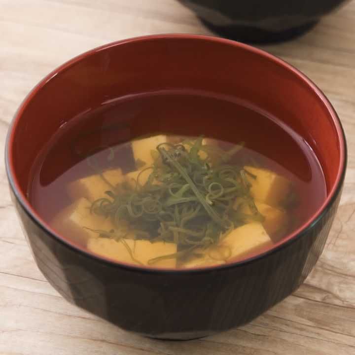 めかぶと豆腐のすまし汁