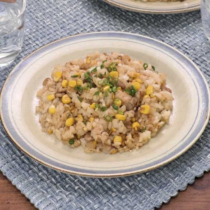 とうもろこしと豚バラ肉の炒飯