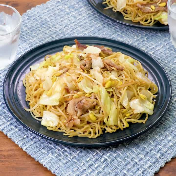 豚肉と豆もやしのオイスター焼きそば