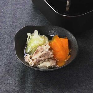 「豚バラ塩にんにく鍋」のレシピ動画