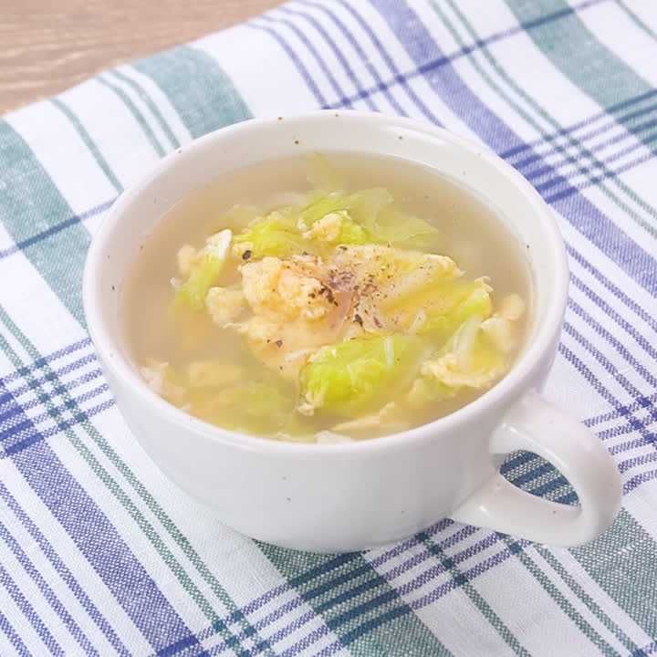 手早く簡単に作れる♪白菜と卵のコンソメスープの人気レシピ3選