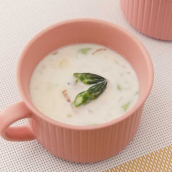 アスパラとベーコンのクリームスープ