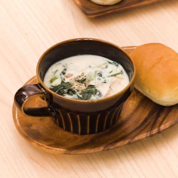 とろっとあたたまる ほうれん草とベーコンのクリームスープのレシピ動画 作り方 Delish Kitchen