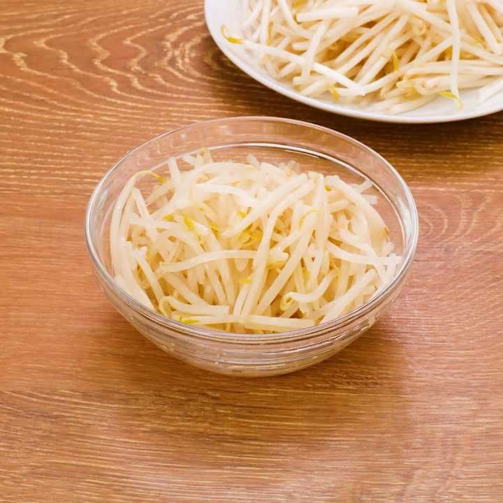 もやしは生で食べられる おいしいゆで方や保存方法をご紹介 Delish Kitchen