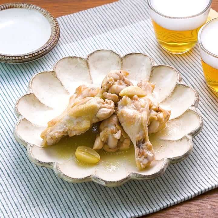 手羽元のにんにく塩煮