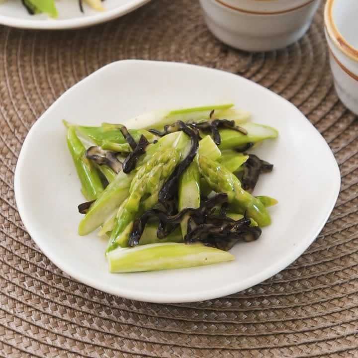 アスパラの塩昆布マヨ和え