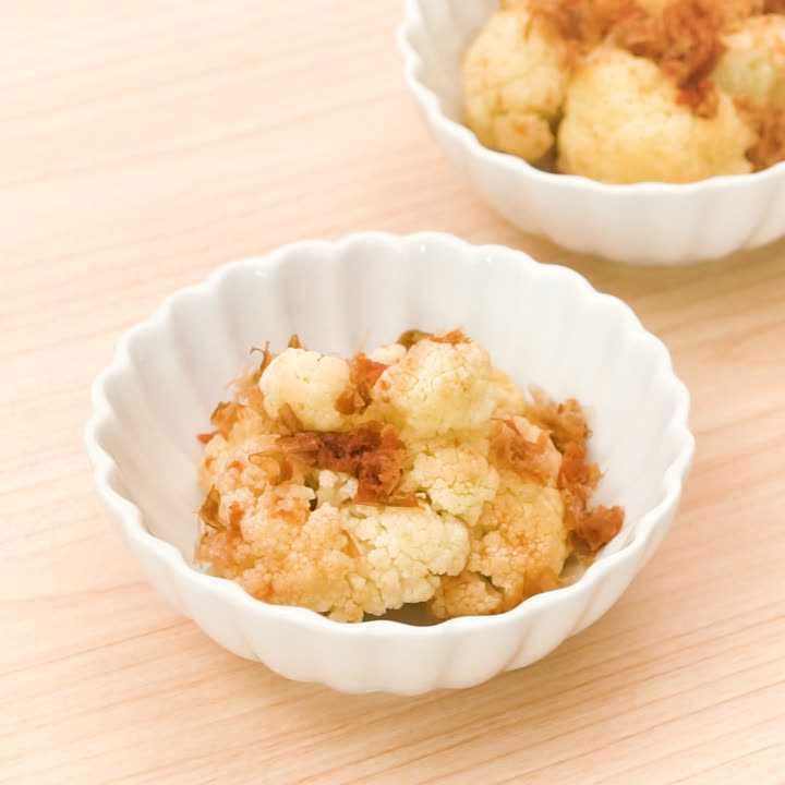 カリフラワーの梅おかかあえ