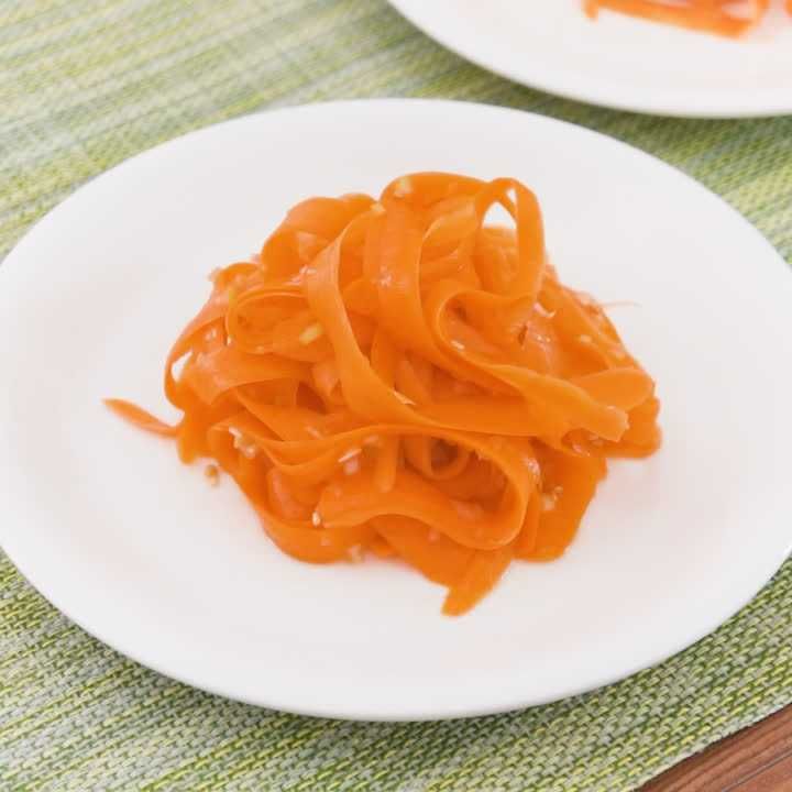 ひらひらにんじんのねぎポン酢あえ