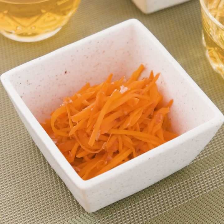 にんじんの梅おかかあえ