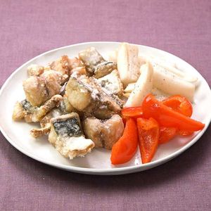 「サバのエスニック風竜田揚げ」のレシピ動画