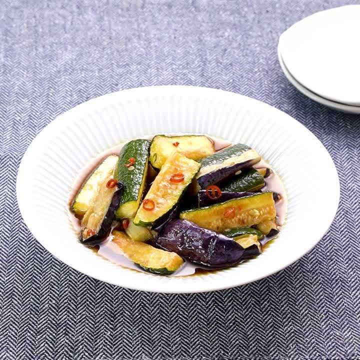 ズッキーニとなすの揚げびたし