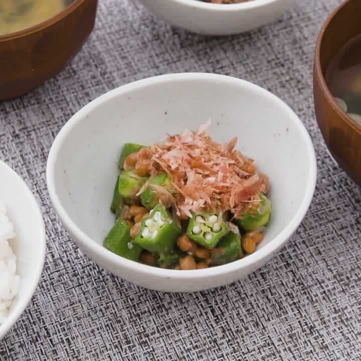 納豆とオクラの梅肉おかかあえ