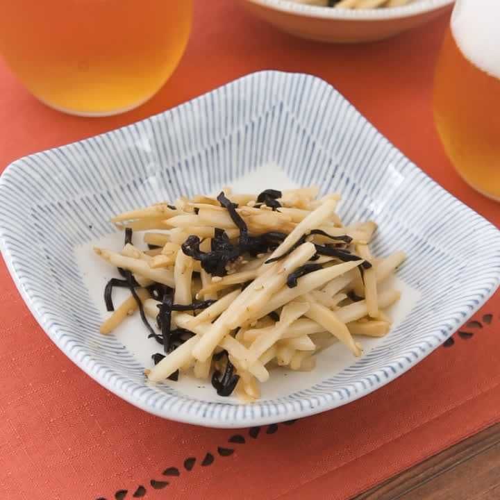 素材ひとつで完成 たけのこの塩昆布炒めのレシピ動画 作り方 Delish Kitchen