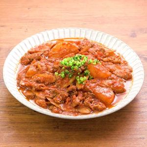 「牛肉とごぼうのトマト煮」のレシピ動画