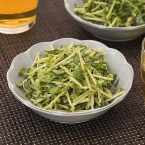 「豆苗のみそマヨあえ」のレシピ動画