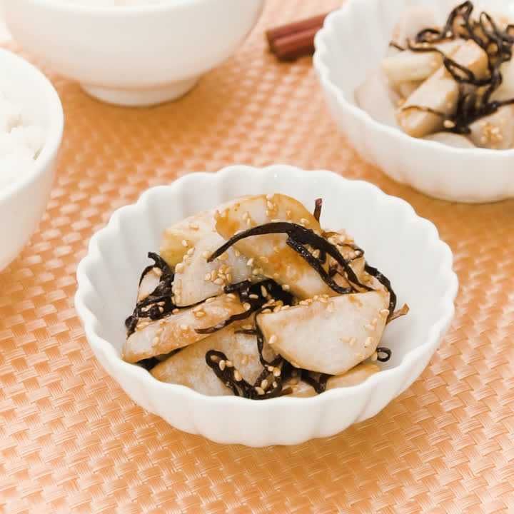 里芋の塩昆布炒め