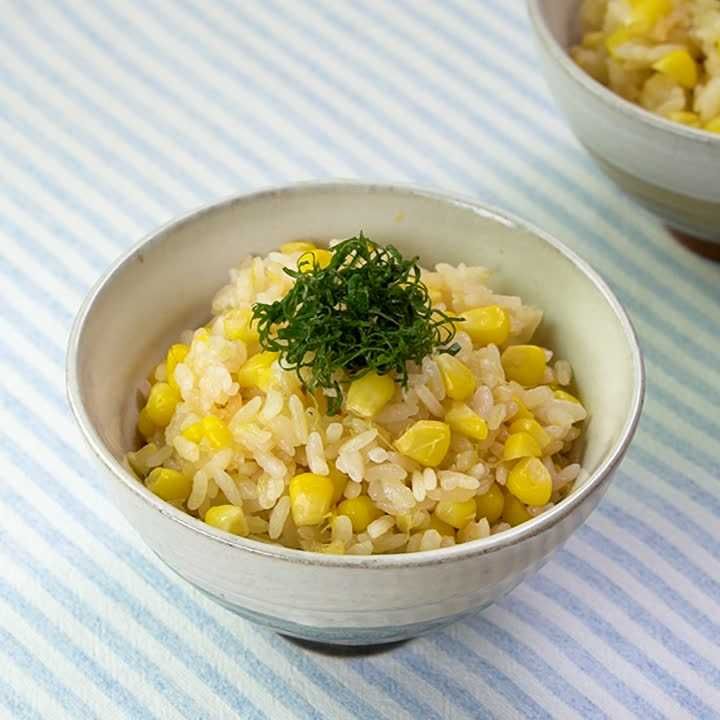 とうもろこしのひげ入り炊き込みご飯