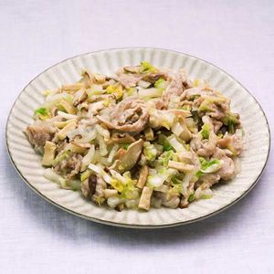 「豚肉と白菜の塩炒め風」のレシピ動画