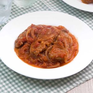 「豚肉のトマト煮」のレシピ動画