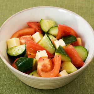 きゅうりとトマトのさっぱりあえ