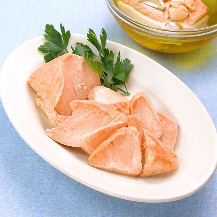 サーモンのオイル煮