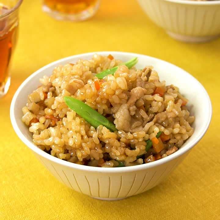 3合炊き炊飯器で！ 玄米の具だくさん炊き込みご飯のレシピ動画・作り方 