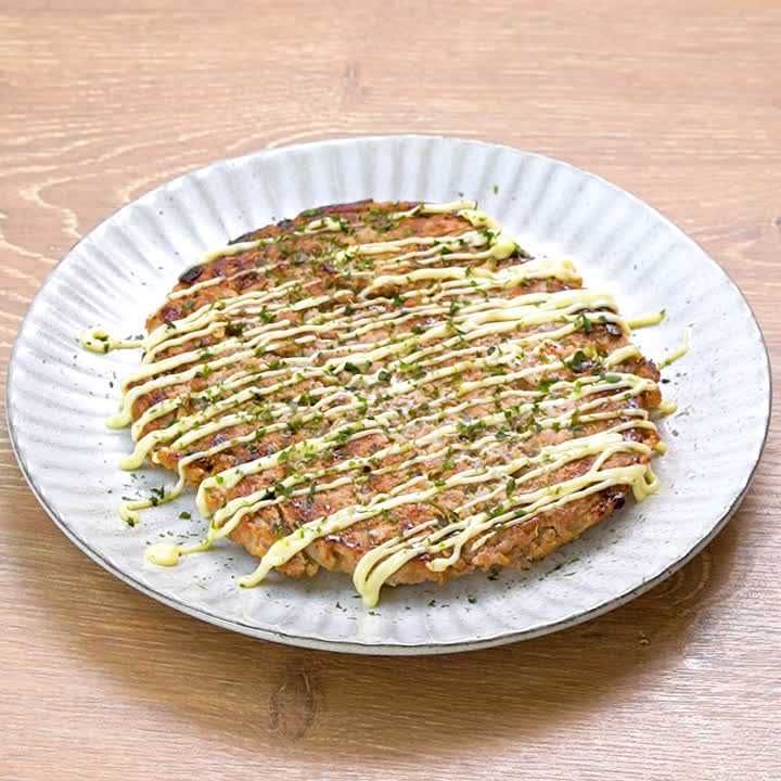 豚ひき肉ともやしのお好み焼き風
