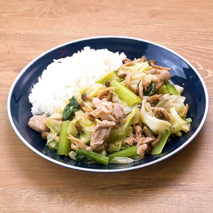 豚肉とキャベツのレンジ蒸しプレート