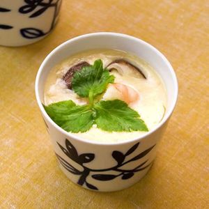 「白だし茶碗蒸し」のレシピ動画