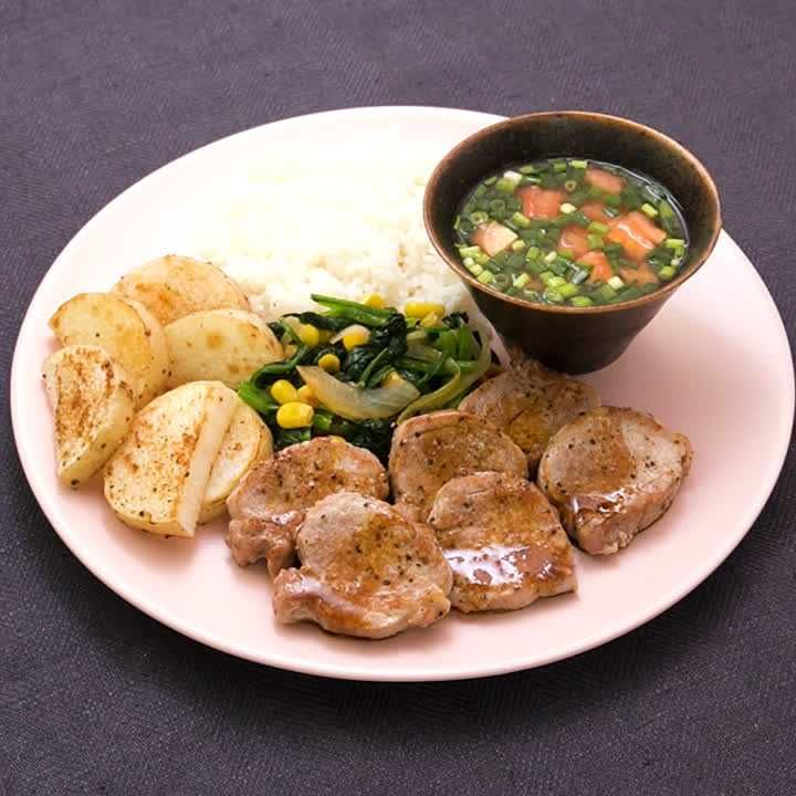 豚ヒレ肉と野菜のソテープレート