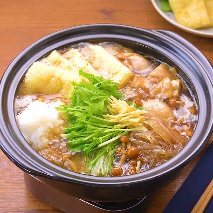 鶏肉となめこのみぞれ鍋