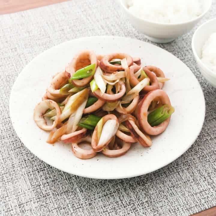 冷凍イカのしょうが焼き