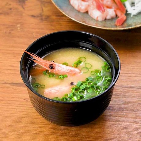 豊かな風味 甘エビの味噌汁のレシピ動画 作り方 Delish Kitchen