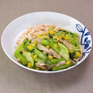 「そぼろごはんのたっぷり野菜あんかけ」のレシピ動画