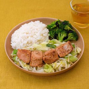 「鮭と野菜のみそマヨ焼きプレート」のレシピ動画