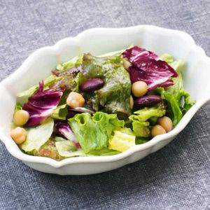 「レタスとお豆のフレンチサラダ」のレシピ動画