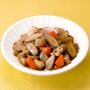「鶏肉とごぼうのうま煮」のレシピ動画