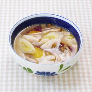 「さつまいもとれんこんの具沢山スープ」のレシピ動画