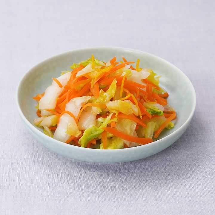 白菜とにんじんの柚子サラダ