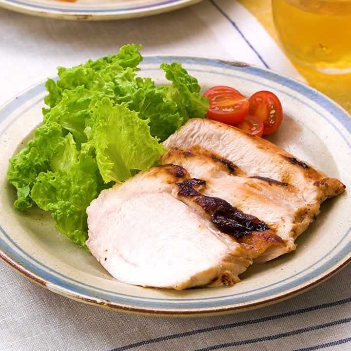 しっとりジューシー!鶏胸肉ステーキの人気レシピ6選